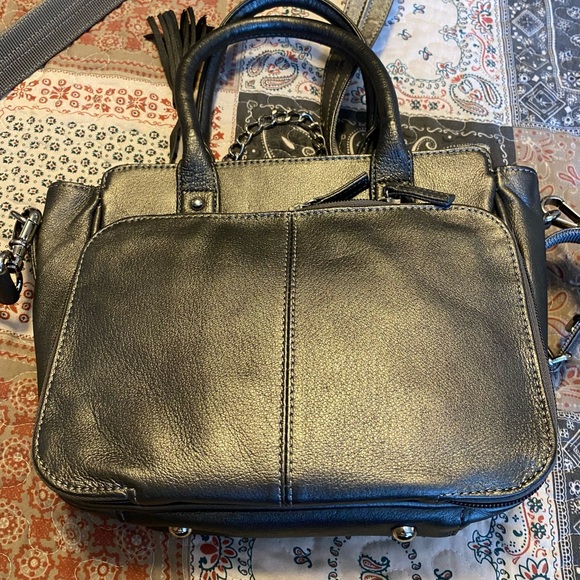 Gun Tote’n Mamas Park Avenue Tote Gun Metal - Picture 2 of 5